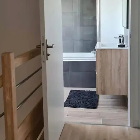 Hébergement de vacances Charmante Maison Raffinée, Conviviale&familiale *